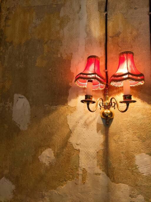 Schoeneberg Flat & Art Gallery Apartment *